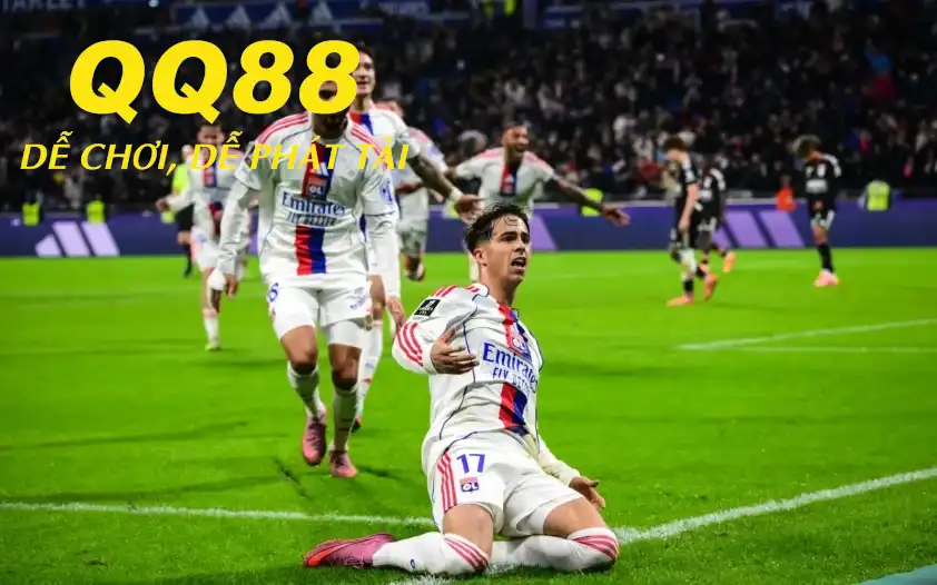 Với phong độ và trình độ cao hơn, Lyon được dự đoán sẽ chiến thắng. Với phong độ và trình độ cao hơn, Lyon được dự đoán sẽ chiến thắng.